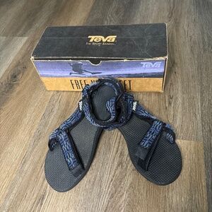 Vintage Teva Sport Sandals Geometric 90's‎ Women's Size 7 Men’s 5